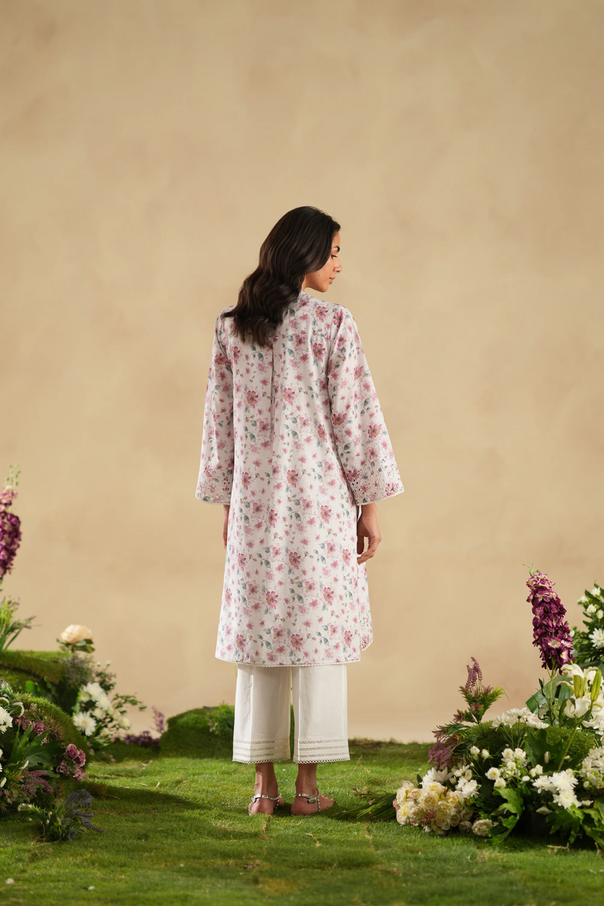 Brocade Embroidered Kurta - Image 4