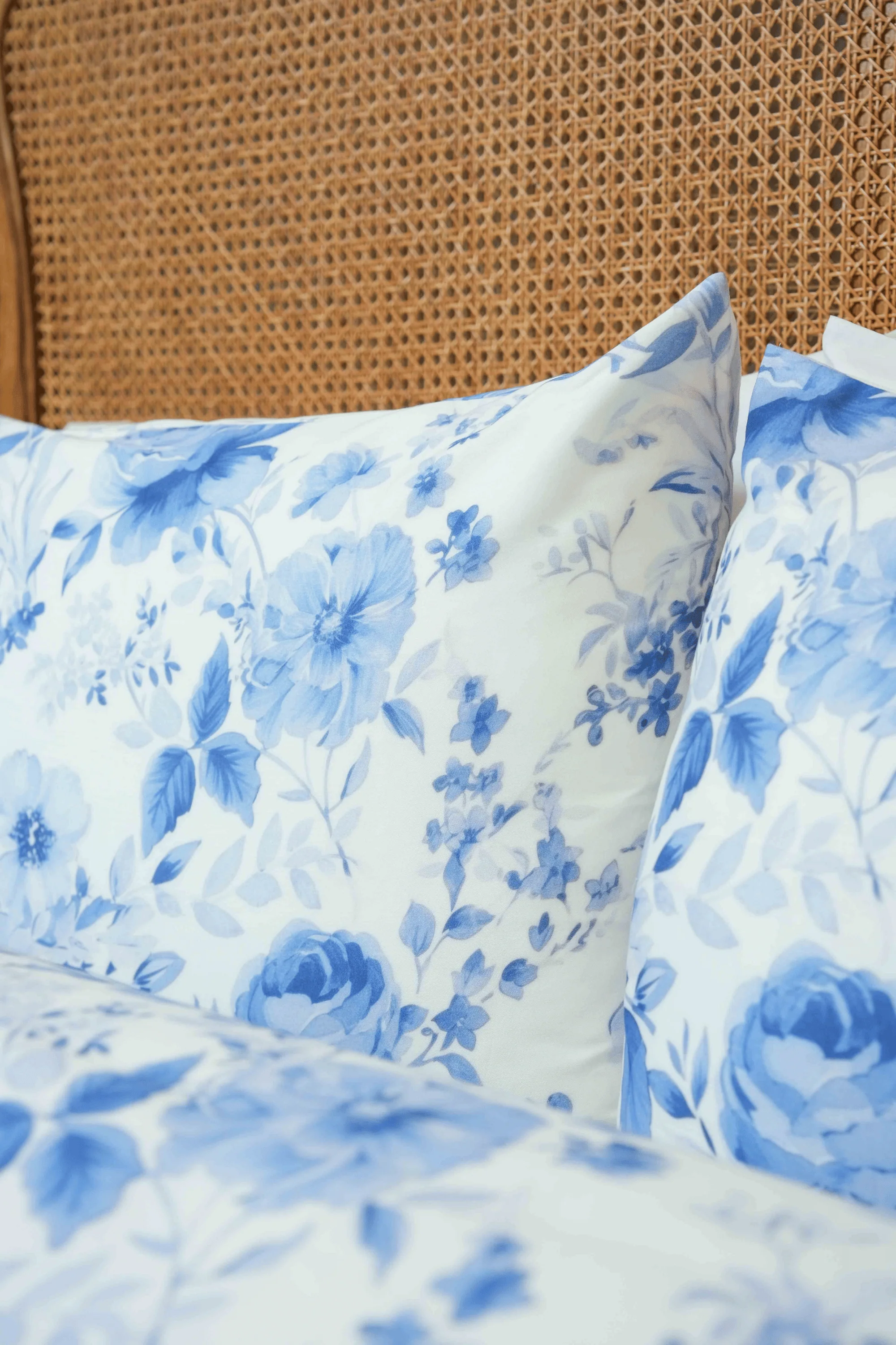 Elysia Sateen Pillows & Cushions - Image 4