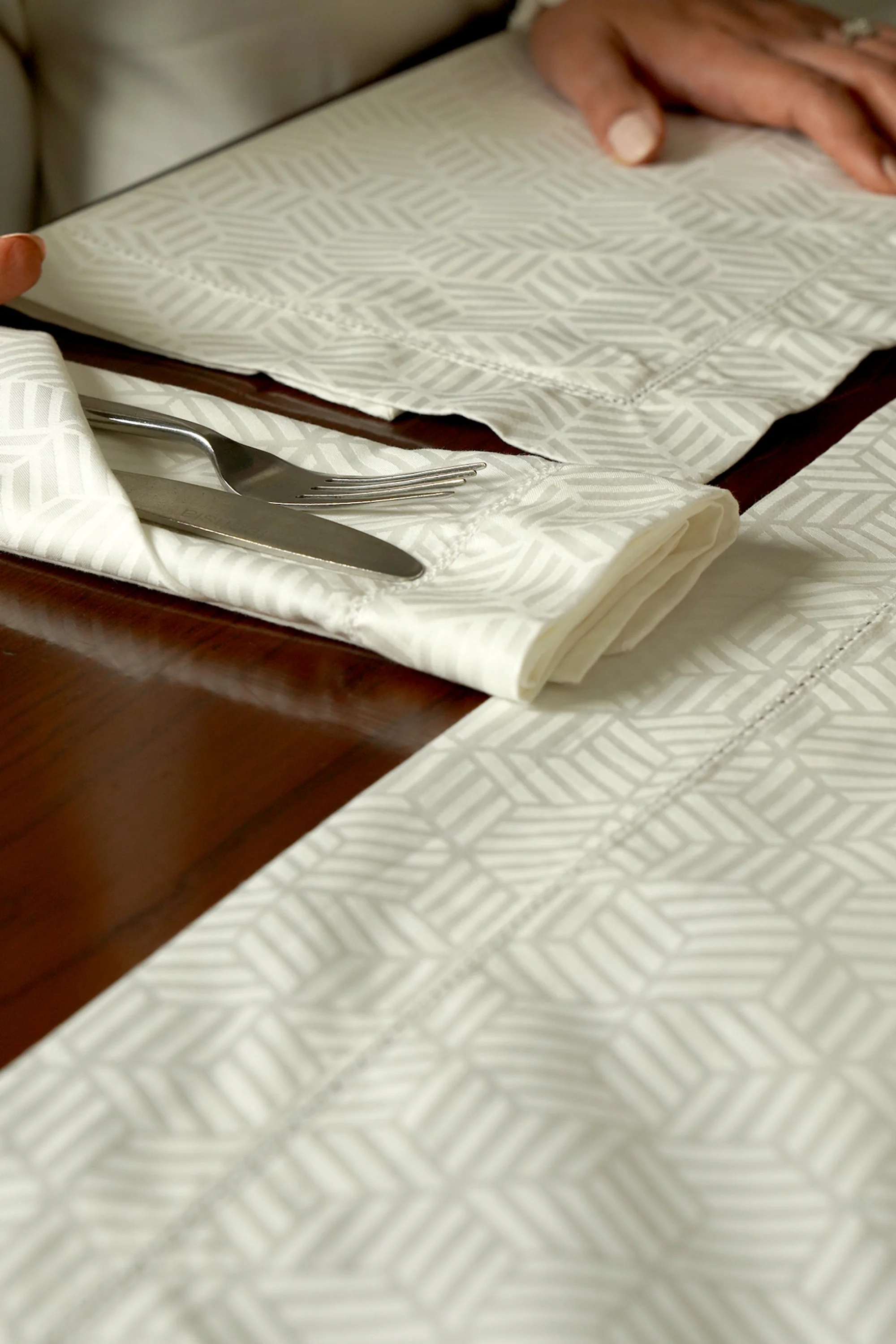 Jacquard Table Linen - Luxe Edition - Image 8
