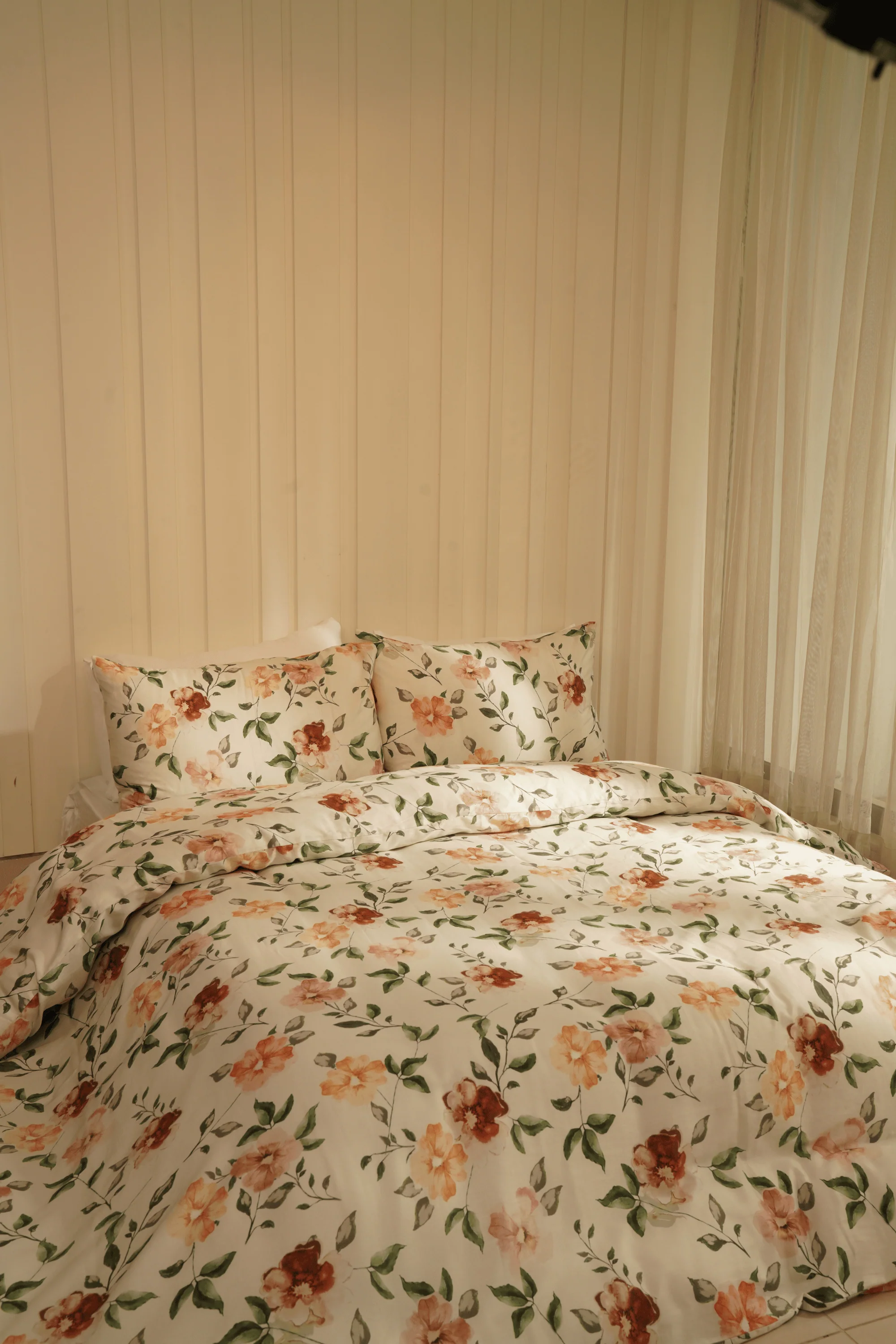 Mirelle Bed Sheet Set - Luxe Edition - Image 4