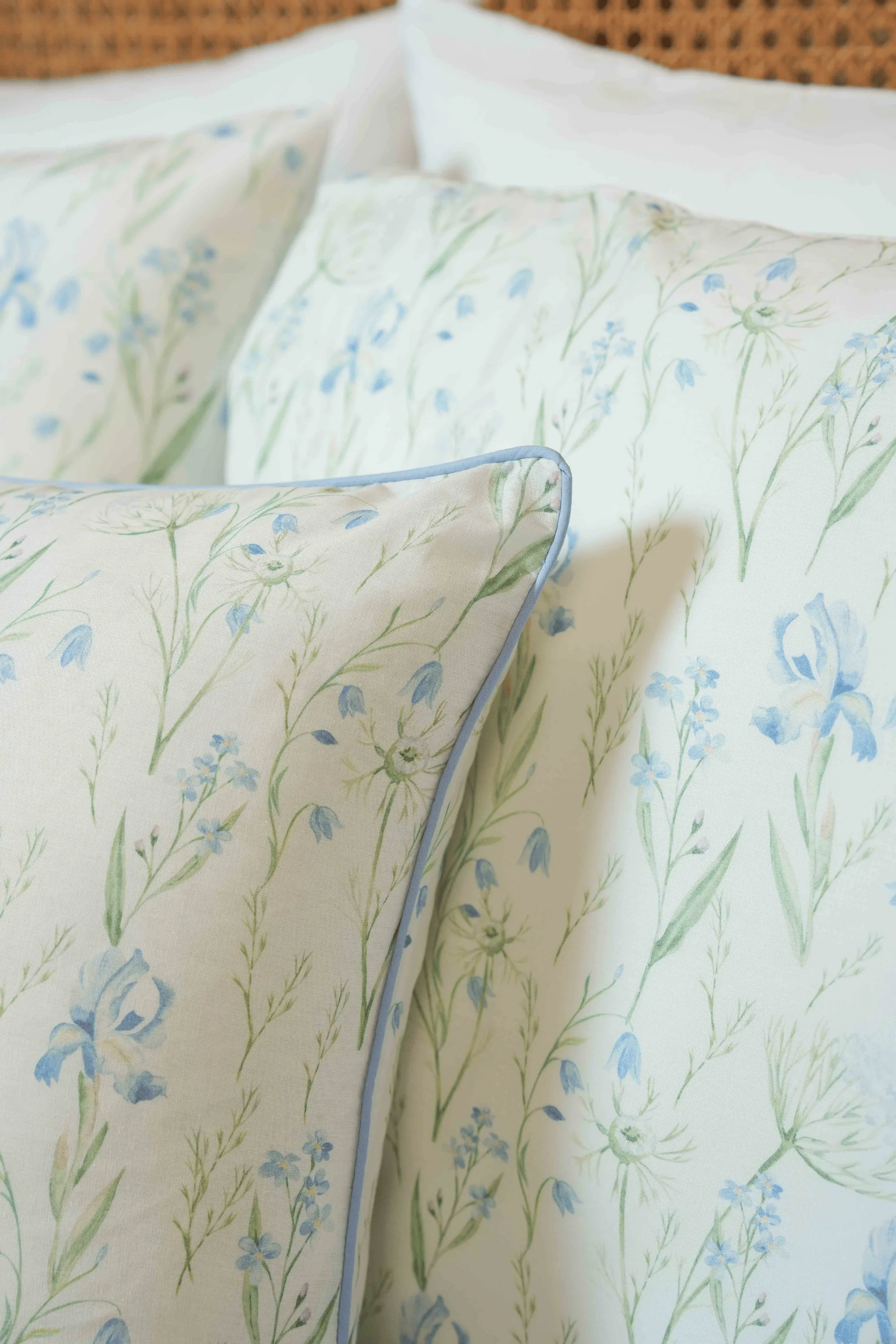 Mist Flower Percale Pillows & Cushions - Image 4