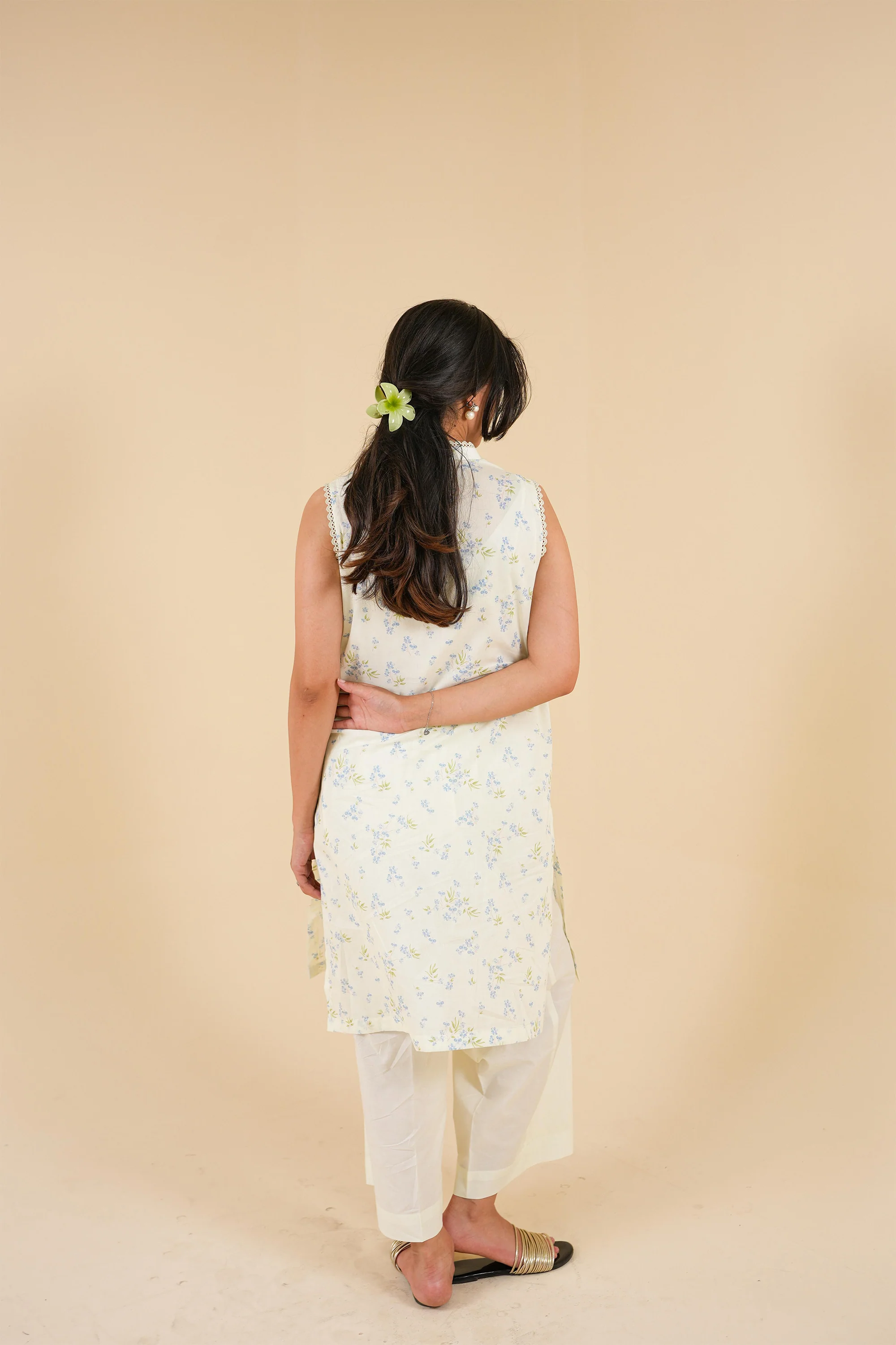Pristine Ditsy - Printed Lawn Suit - Image 3