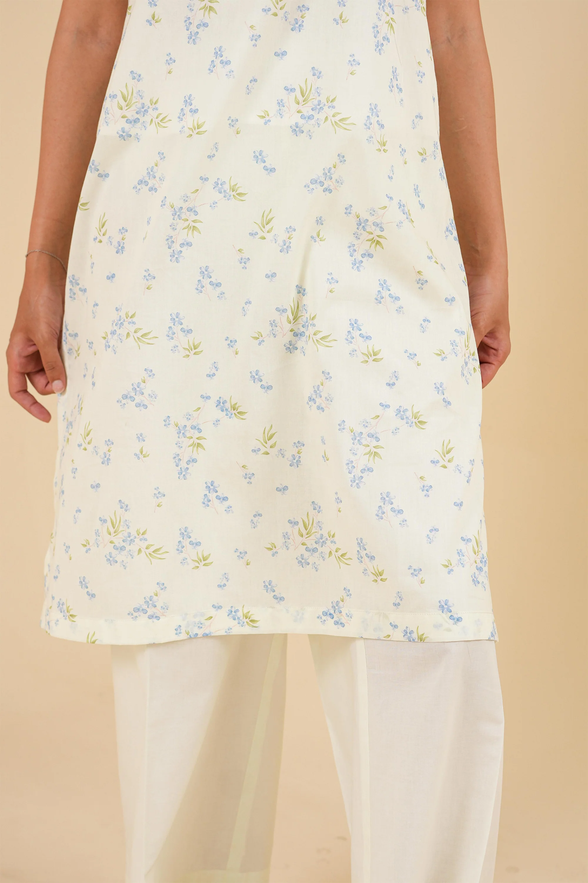 Pristine Ditsy - Printed Lawn Suit - Image 4