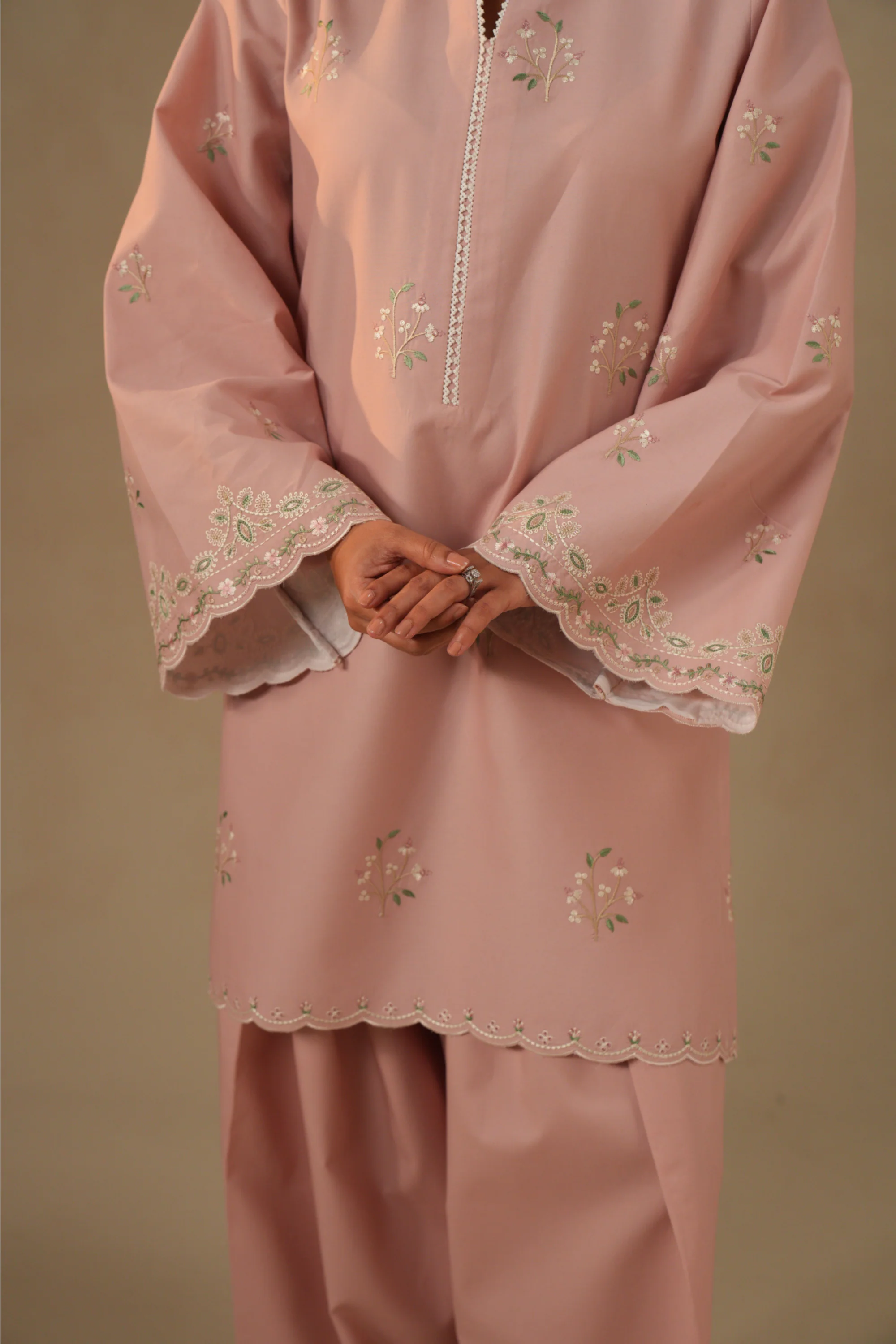 Rose Brocade Co-ord Set V-II - Image 5