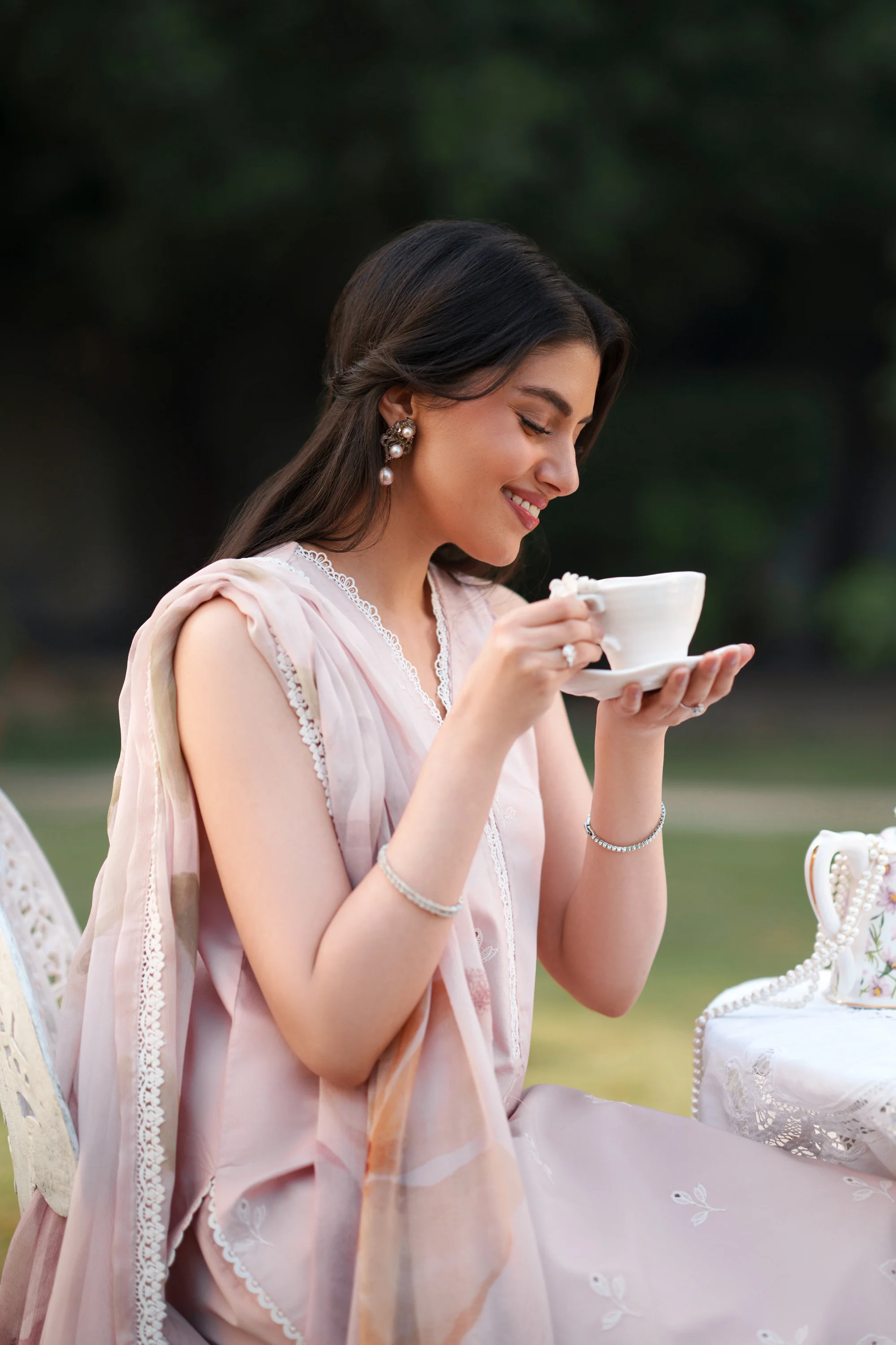 Rosy Whisper - Unstitch Luxury Lawn Suit - Image 5