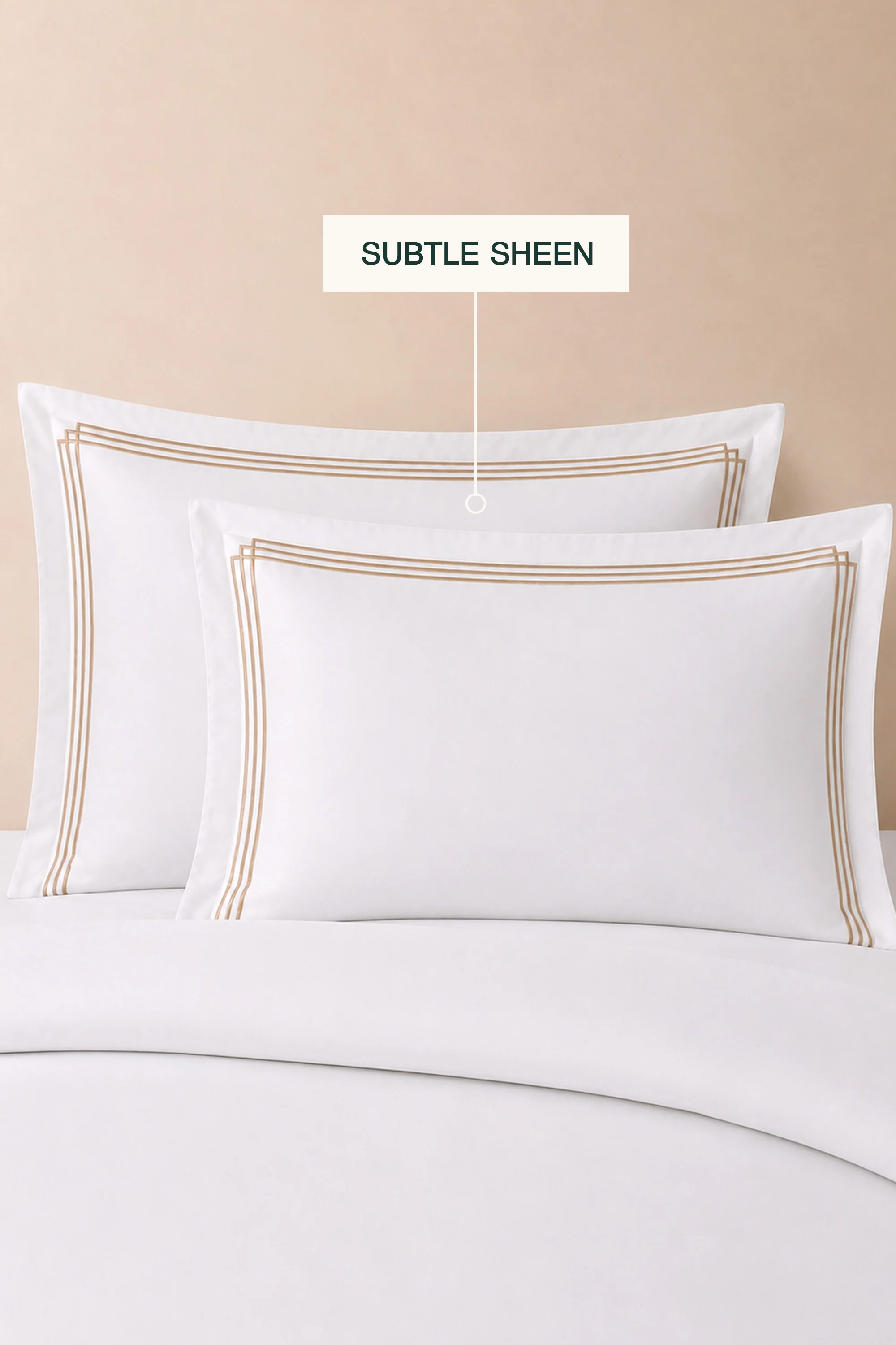 T1000 Luxe White Duvet Cover Set With 3 Line Gold Baretta - Image 4