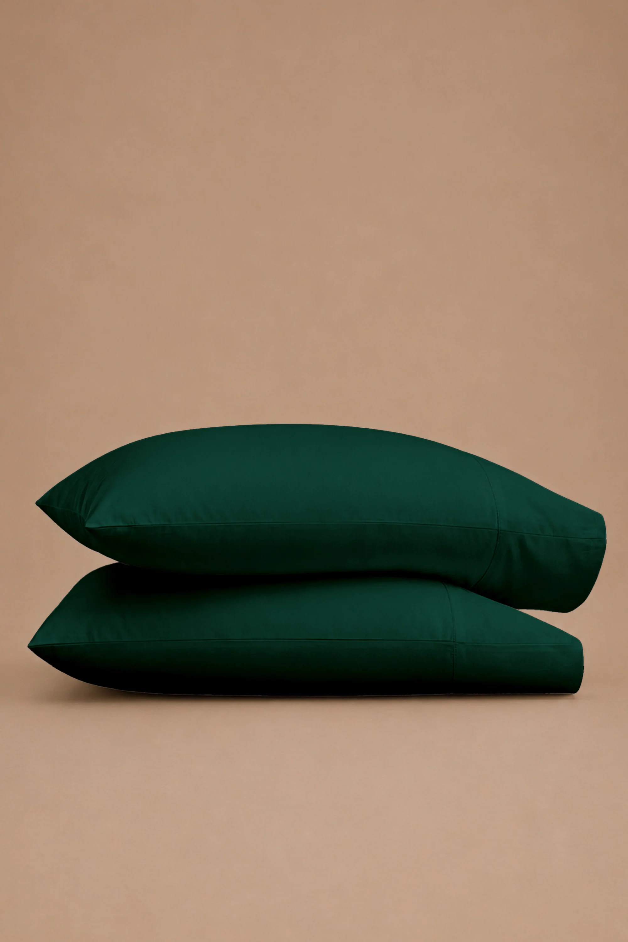 T200 Emerald Green Pillowcases